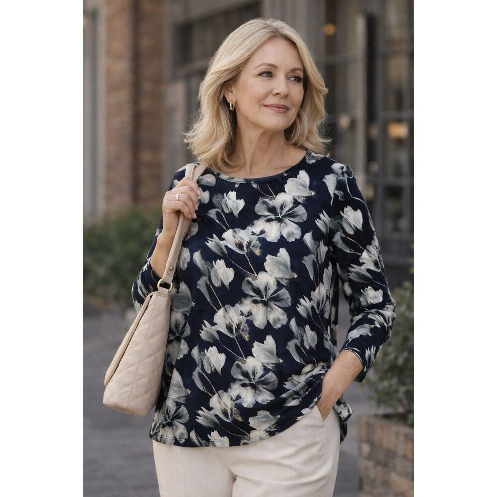 Clara Sunwoo Size Large Sweater Floral Print Top Navy Long Sleeve Stretch Knit‎